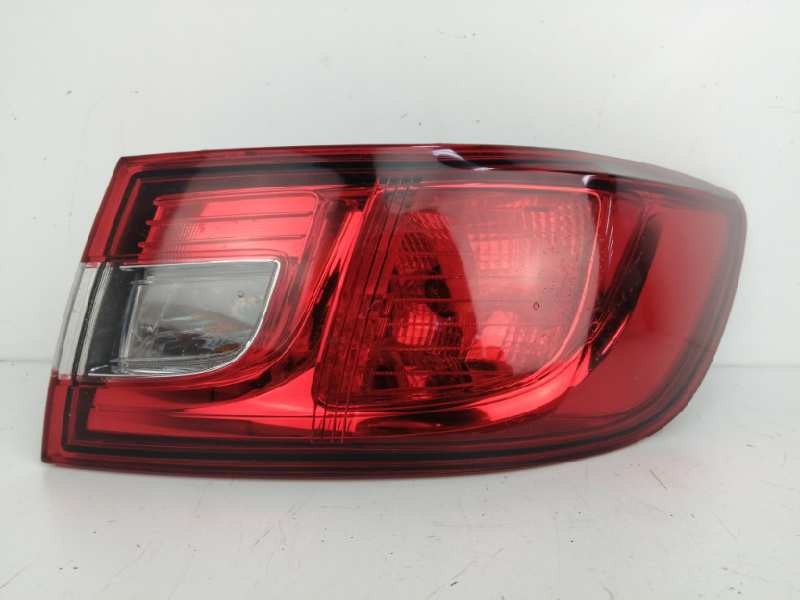 Recambio de piloto trasero derecho para renault clio iv 0.9 tce referencia OEM IAM 265509846R  