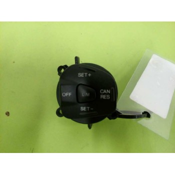 Recambio de mando volante para ford ka+ ultimate referencia OEM IAM G1B59E740AA LADO DERECHO 