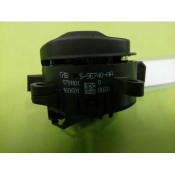 Recambio de mando volante para ford ka+ ultimate referencia OEM IAM G1B59E740AA LADO DERECHO 