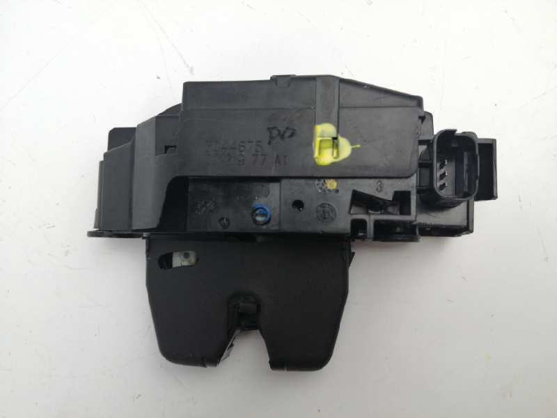 Recambio de cerradura maletero / porton para opel corsa f 1.2 referencia OEM IAM 3644675 Recambio de cerradura maletero / porton para opel corsa f 1.2 referencia OEM IAM 3644675