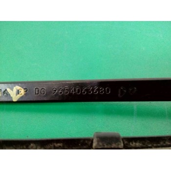Recambio de brazo limpia delantero derecho para citroën c4 grand picasso sx referencia OEM IAM 9654063680  