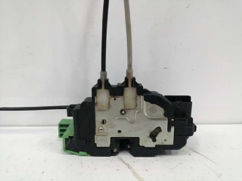 Recambio de cerradura puerta trasera izquierda para hyundai i30 1.6 crdi cat referencia OEM IAM   