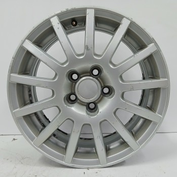 Recambio de llanta para volkswagen golf iv berlina (1j1) conceptline referencia OEM IAM 1J0601025P 6JX15H2 ET38 5H 5X100