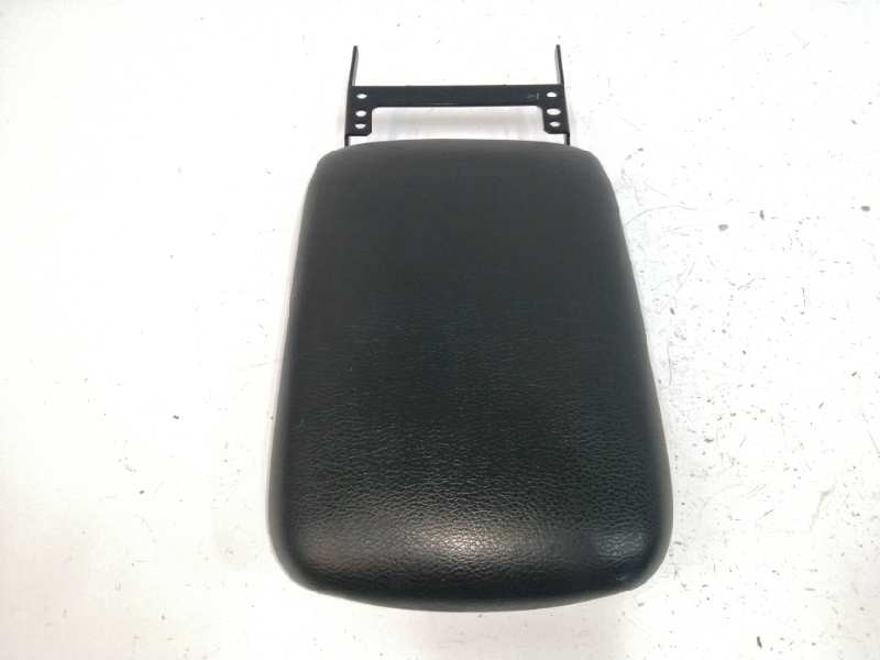 Recambio de apoyabrazos central para nissan x-trail (t31) 2.0 dci turbodiesel cat referencia OEM IAM  SOLO LA TAPA 