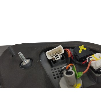 Recambio de piloto trasero derecho interior para hyundai i40 1.7 crdi cat referencia OEM IAM 924043Z600  