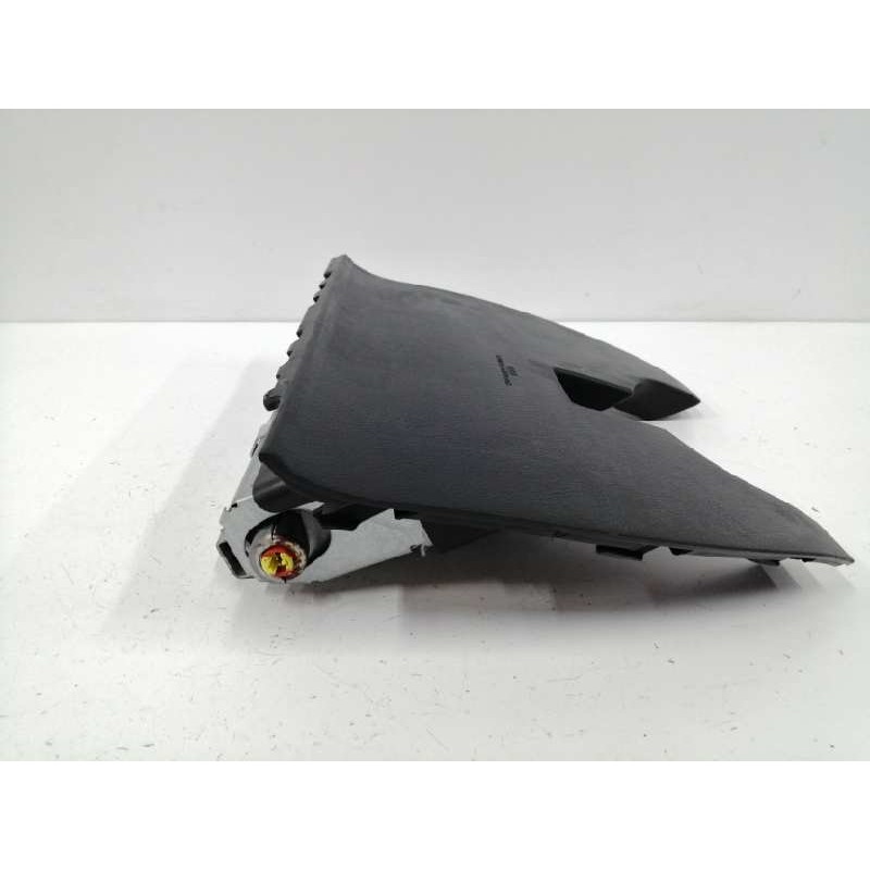 AIRBAG DELANTERO IZQUIERDO DE RODILLAS