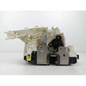 Recambio de cerradura puerta trasera derecha para volkswagen crafter caja cerrada 2.0 tdi referencia OEM IAM A9067400935 DE CARG