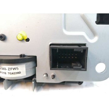Recambio de pantalla multifuncion para peugeot 5008 1.6 e-hdi fap referencia OEM IAM 9808381480 PROYECTOR 