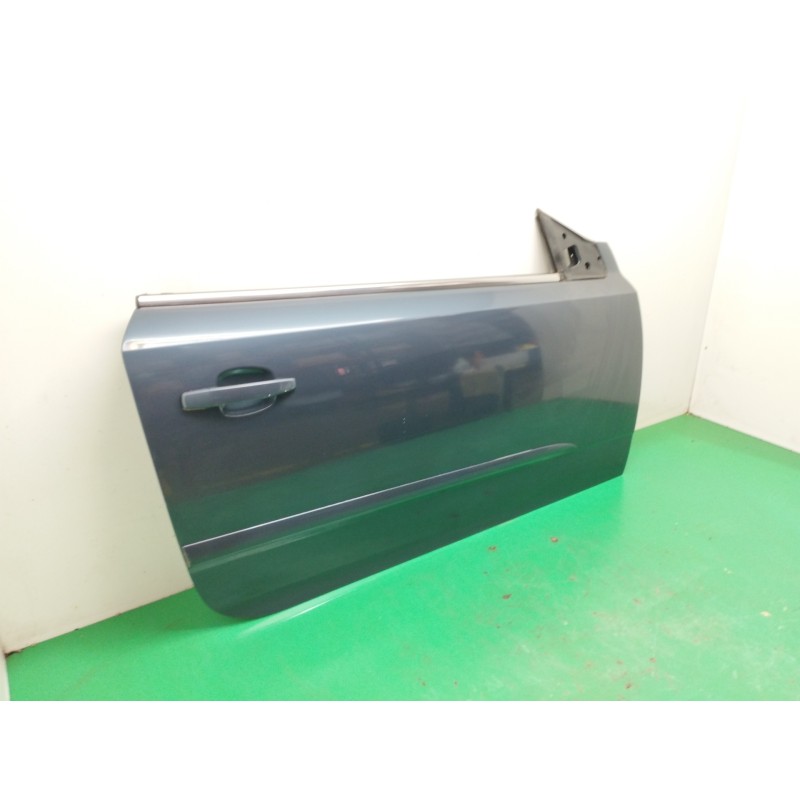 PUERTA DELANTERA DERECHA OBSERVAR FOTOS