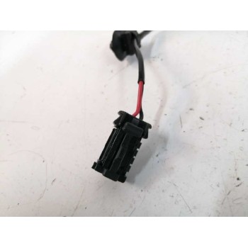 Recambio de enganche cinturon izquierdo para peugeot 5008 1.6 e-hdi fap referencia OEM IAM 9681982580 TRASERO 