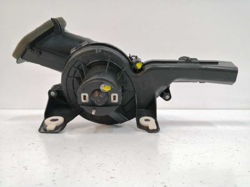 Recambio de motor calefaccion para peugeot 5008 1.6 e-hdi fap referencia OEM IAM 9683441680 TRASERO IZQUIERDO Recambio de motor calefaccion para peugeot 5008 1.6 e-hdi fap referencia OEM IAM 9683441680 TRASERO IZQUIERDO