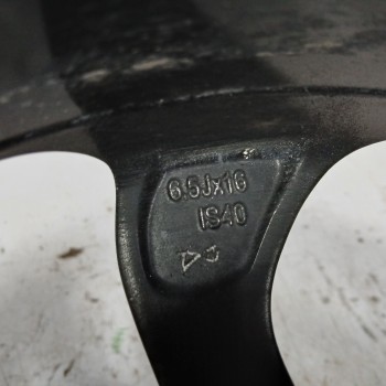 Recambio de llanta para opel corsa e 1.4 referencia OEM IAM 13380635 6,5JX16IS40 4H 4X100