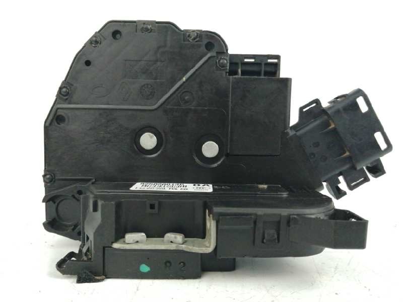 Recambio de cerradura puerta trasera derecha para renault latitude 2.0 dci diesel fap referencia OEM IAM 825020013R  