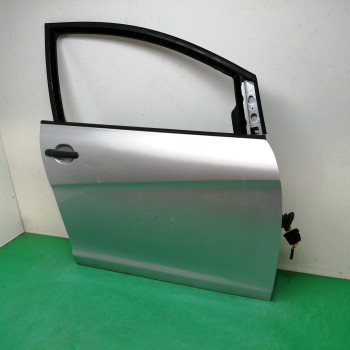 Recambio de puerta delantera derecha para seat toledo (5p2) hot referencia OEM IAM  OBSERVAR FOTOS 