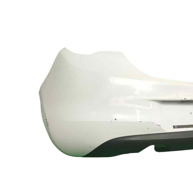 PARAGOLPES TRASERO