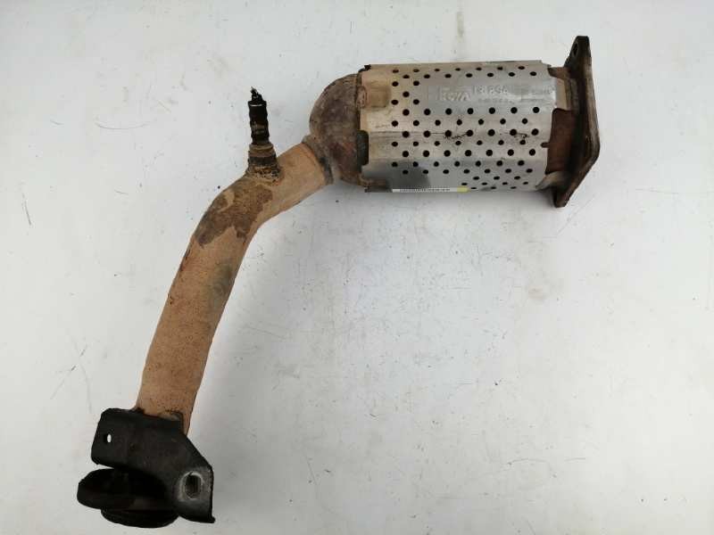 Recambio de catalizador para peugeot 206 berlina 1.4 referencia OEM IAM K208  