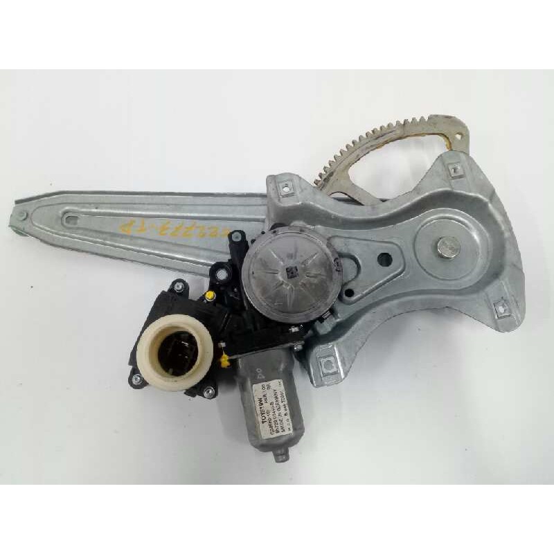 Recambio de elevalunas trasero derecho para toyota auris touring sports (e18) 1.8 16v cat (híbrido) referencia OEM IAM 857200244