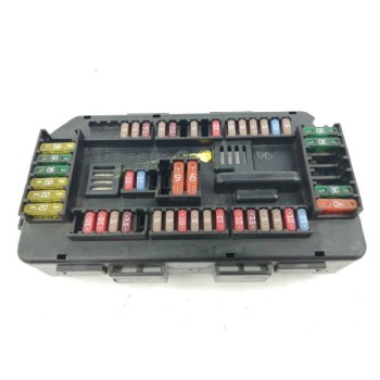 Recambio de caja reles / fusibles para bmw serie 1 lim. (f20) 1.6 16v referencia OEM IAM 61149224879 922487903 
