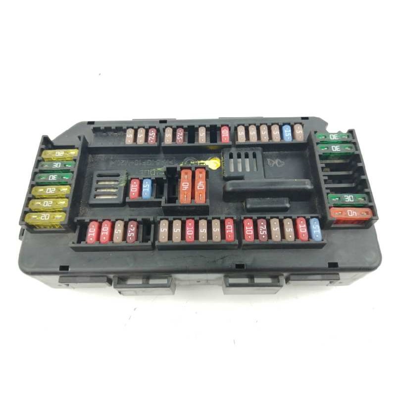 Recambio de caja reles / fusibles para bmw serie 1 lim. (f20) 1.6 16v referencia OEM IAM 61149224879 922487903 