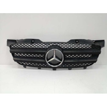 REJILLA DELANTERA A9068800385 A9068800285 