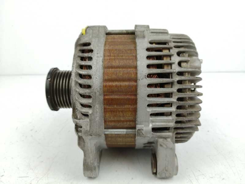 Recambio de alternador para renault latitude 2.0 dci diesel fap referencia OEM IAM 8200654785 210A Recambio de alternador para renault latitude 2.0 dci diesel fap referencia OEM IAM 8200654785 210A