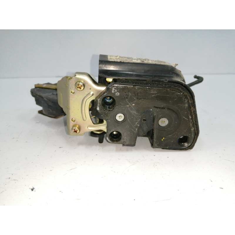 Recambio de cerradura puerta trasera izquierda para kia sportage 2.0 turbodiesel cat referencia OEM IAM 814101F010  