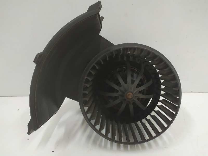 Recambio de motor calefaccion para volkswagen t5 transporter (7e) 2.0 tdi referencia OEM IAM 7E1820021  