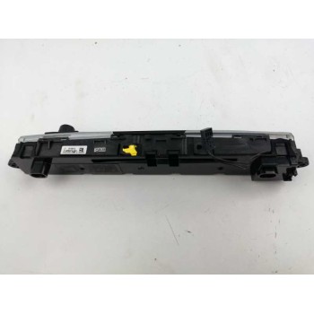Recambio de sistema audio / radio cd para bmw serie 1 lim. (f20) 1.6 16v referencia OEM IAM E1065974 MANDO RADIO 