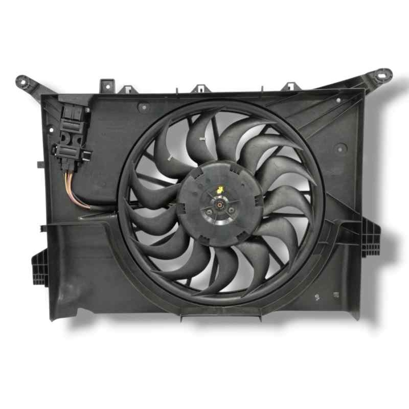Recambio de electroventilador para volvo xc70 2.4 diesel cat referencia OEM IAM 30749760 0130706861 
