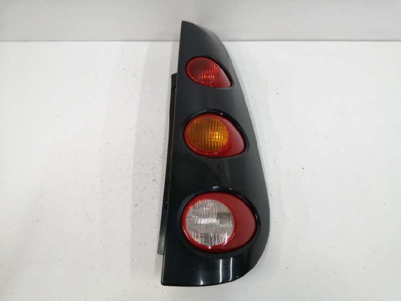 Recambio de piloto trasero derecho para smart forfour básico (70kw) referencia OEM IAM A4548200064  