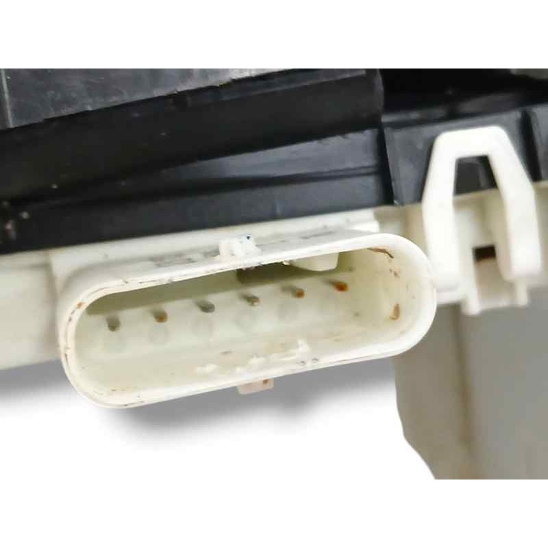 CERRADURA PUERTA DELANTERA DERECHA