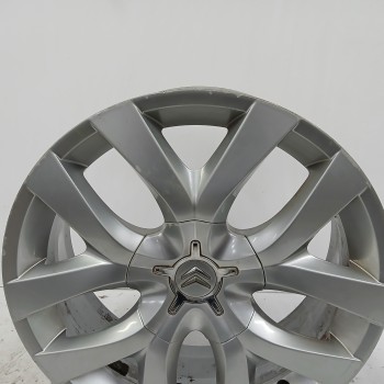 Recambio de llanta para citroën c4 picasso exclusive referencia OEM IAM 9655831880 7,0JX18CH4 ET26 4H 4X108