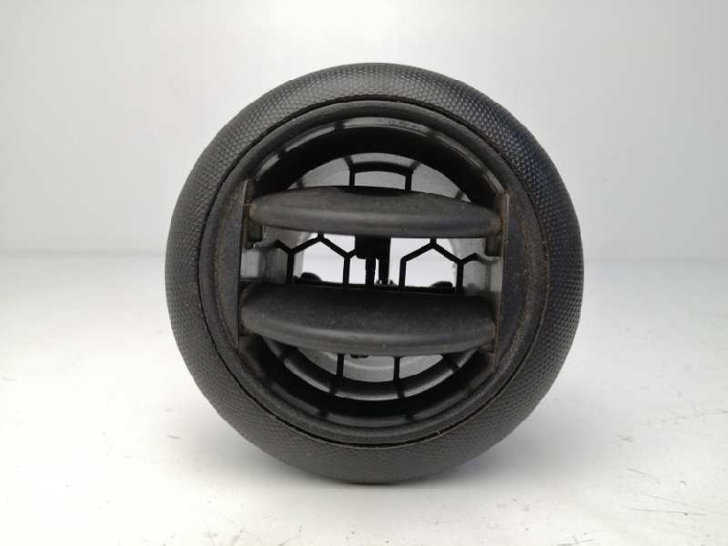 Recambio de rejilla aireadora para nissan nv 200 (m20) 1.5 dci cat referencia OEM IAM 68760JX50A DELANTERA IZQUIERDA 