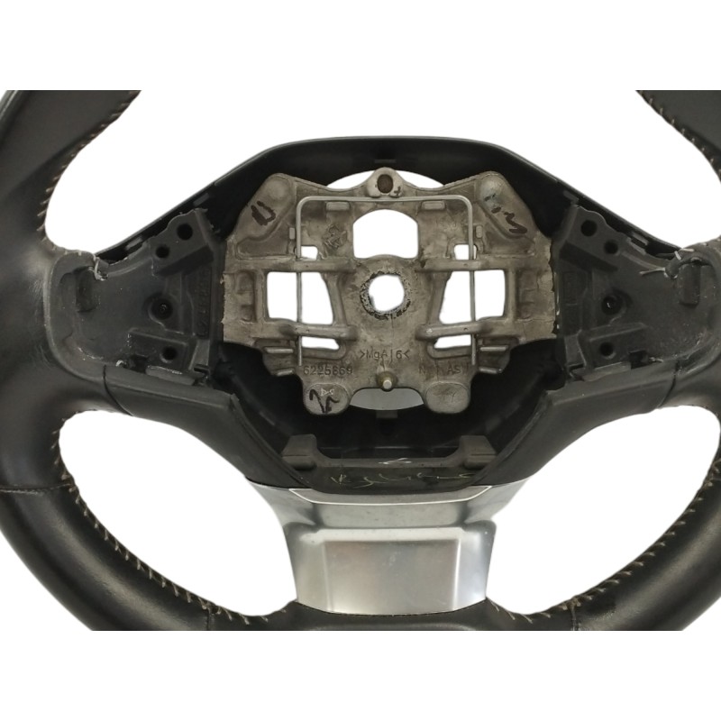 VOLANTE CON DESGASTE