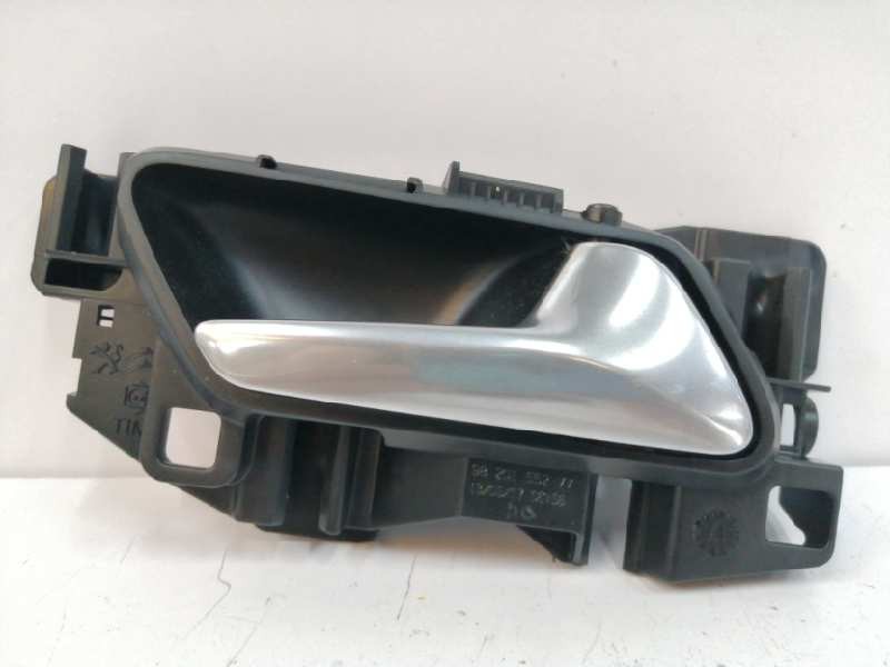 Recambio de maneta interior trasera derecha para peugeot 308 sw 1.2 12v e-thp referencia OEM IAM 98201552VV Recambio de maneta interior trasera derecha para peugeot 308 sw 1.2 12v e-thp referencia OEM IAM 98201552VV