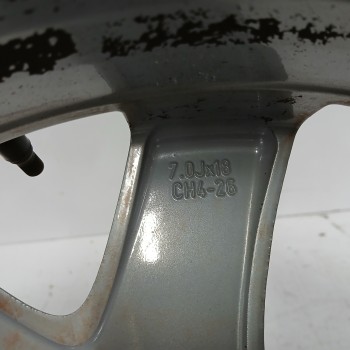 Recambio de llanta para citroën c4 picasso exclusive referencia OEM IAM 9655831880 7,0JX18CH4 ET26 4H 4X108