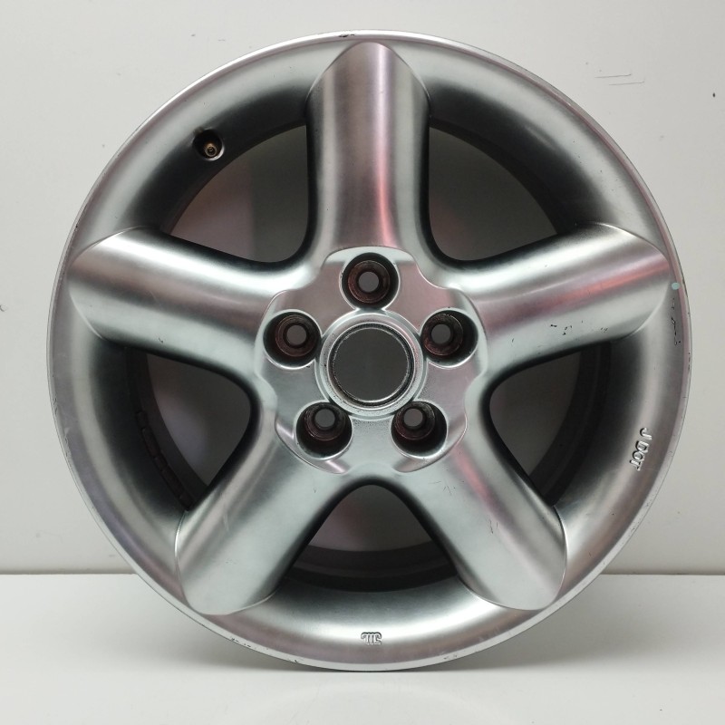 Recambio de llanta para nissan x-trail (t30) 2.2 dci diesel cat referencia OEM IAM  16X6,5JJ40 5H 5X115