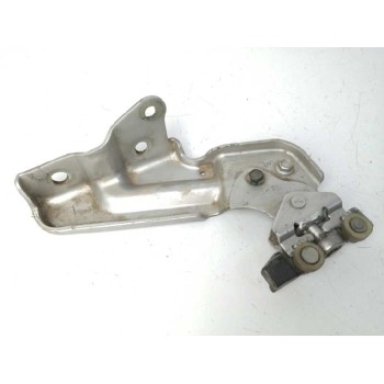 SOPORTE / GUIA PUERTA CORREDERA 82421JX00B INFERIOR IZQUIERDA 