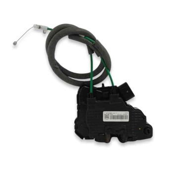 Recambio de cerradura puerta trasera izquierda para ssangyong tivoli 1.5 g15dtf referencia OEM IAM 7131035001  