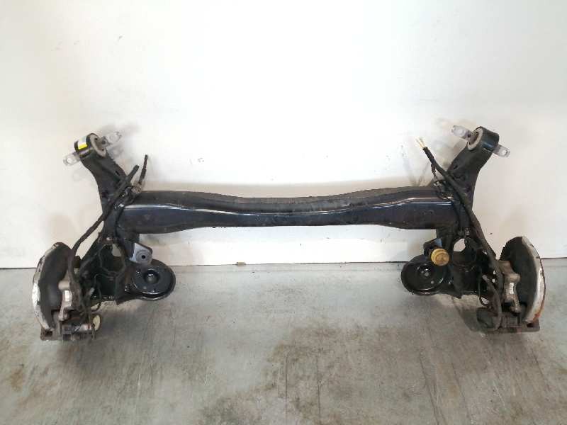 Recambio de puente trasero para citroën c4 picasso 1.6 blue-hdi fap referencia OEM IAM 5520260515  