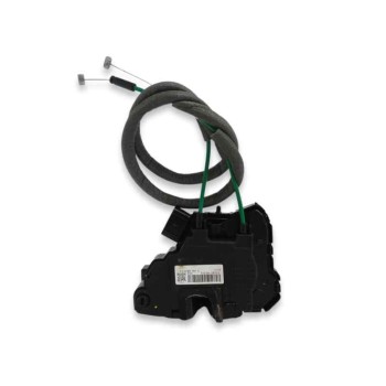 Recambio de cerradura puerta trasera derecha para ssangyong tivoli 1.5 g15dtf referencia OEM IAM 7132035001  