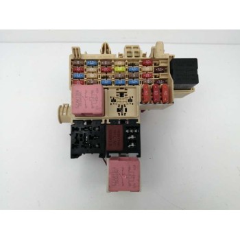 Recambio de caja reles / fusibles para opel movano b pritsche/kipper/koffer caja cerrada l4h1 3,5t referencia OEM IAM 8200574970