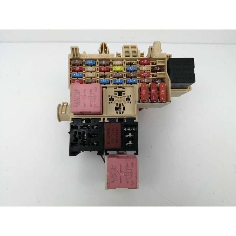 Recambio de caja reles / fusibles para opel movano b pritsche/kipper/koffer caja cerrada l4h1 3,5t referencia OEM IAM 8200574970