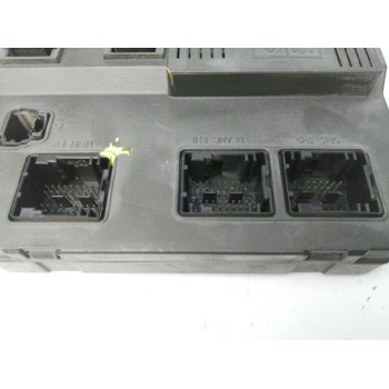 Recambio de caja reles / fusibles para peugeot 206 berlina 1.4 hdi referencia OEM IAM 9646777380 S118085210E 