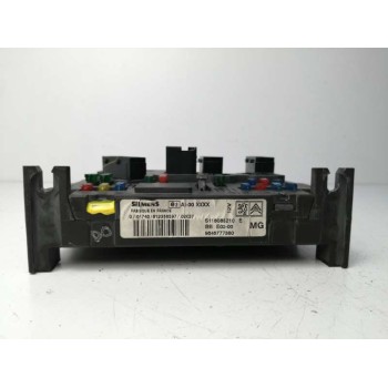 Recambio de caja reles / fusibles para peugeot 206 berlina 1.4 hdi referencia OEM IAM 9646777380 S118085210E 