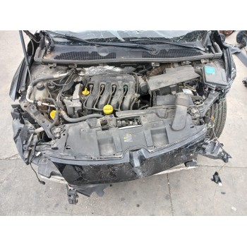 renault megane iii berlina 5 p del año 2008