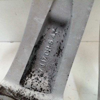 Recambio de llanta para renault latitude 2.0 dci diesel fap referencia OEM IAM 403000095R 7JX17CH5 ET47 