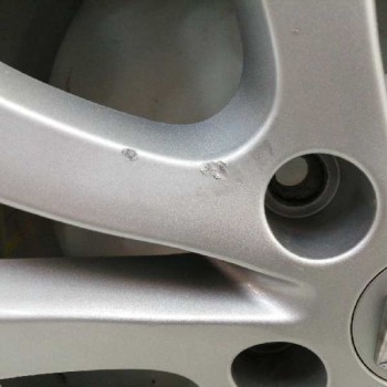 Recambio de llanta para renault latitude 2.0 dci diesel fap referencia OEM IAM 403000095R 7JX17CH5 ET47 