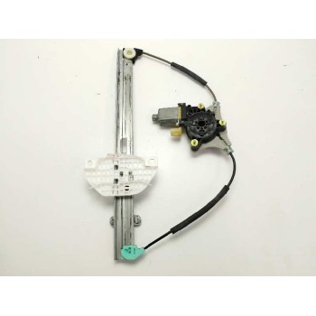 Recambio de elevalunas delantero derecho para kia stonic (ybcuv) 1.2 cat referencia OEM IAM 82402H8100  