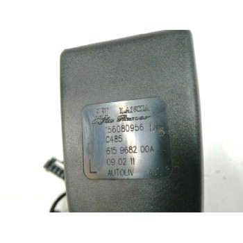 Recambio de enganche cinturon izquierdo para alfa romeo mito (145) 1.3 jtd cat referencia OEM IAM 156080956 TRASERO 